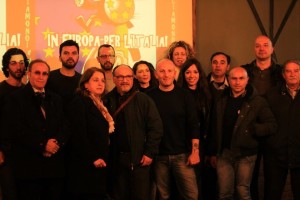 Una foto di gruppo al termine dell'incontro