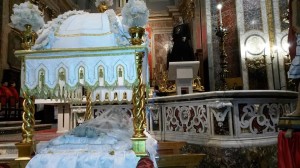 Il Cristo Morto e l'Addolorata nella cattedrale, foto Emilio Dell'Aquila
