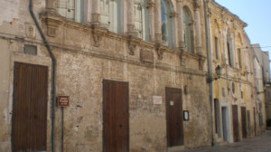 La biblioteca comunale di Francavilla, spesso chiusa