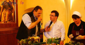 Al centro, intervistato dallo chef Gianfranco Vissani, Giampiero Spina