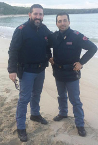 L'assistente capo Gianluca Cavallo (a sinistra) con il suo collega Giuseppe Losavio