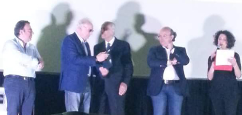 Dino, Mimmo e Massimo Bianco ritirano il loro premio: per 40 anni hanno sostenuto il movimento cestistico francavillese