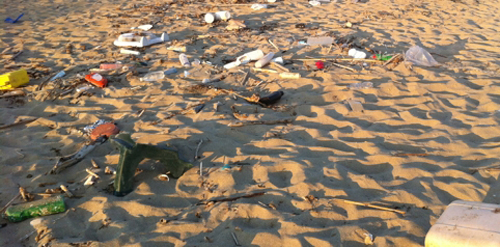 spiaggia rifiuti san pietro