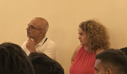 I proff Gianluca Pisani e Giorgia Martina
