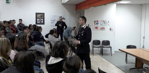 San Pietro Vernotico. Carabinieri incontrano studenti